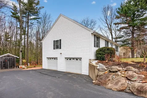 853 Littlefield Road Wells ME 04090