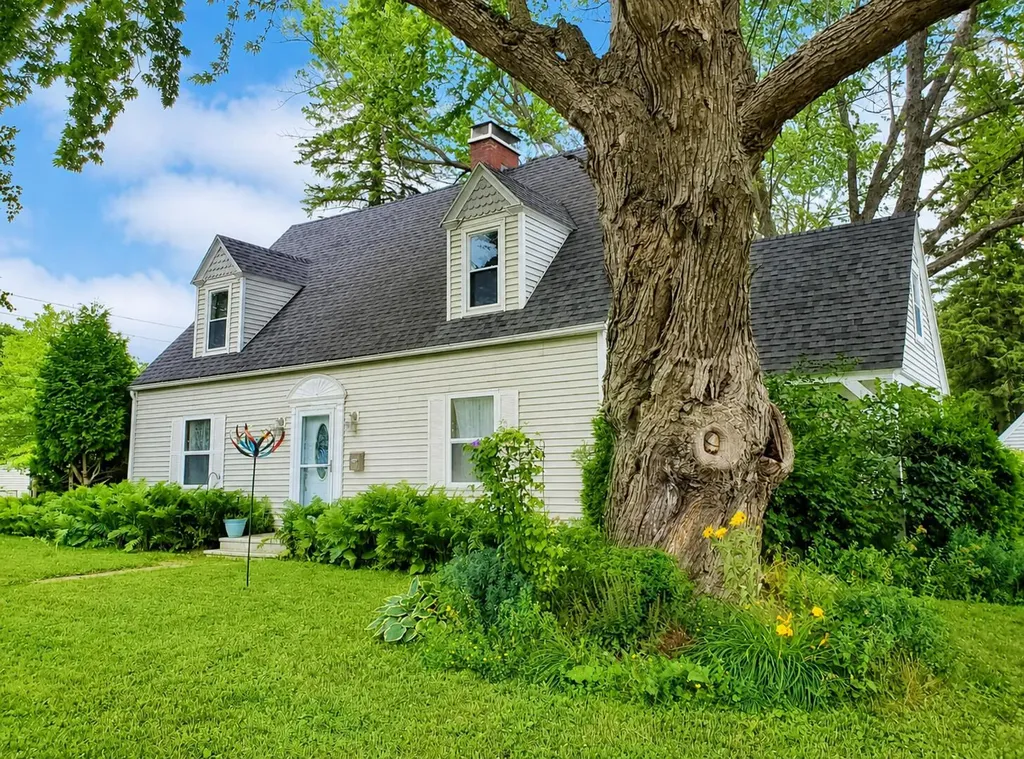 43 Elmwood Avenue Caribou ME 04736