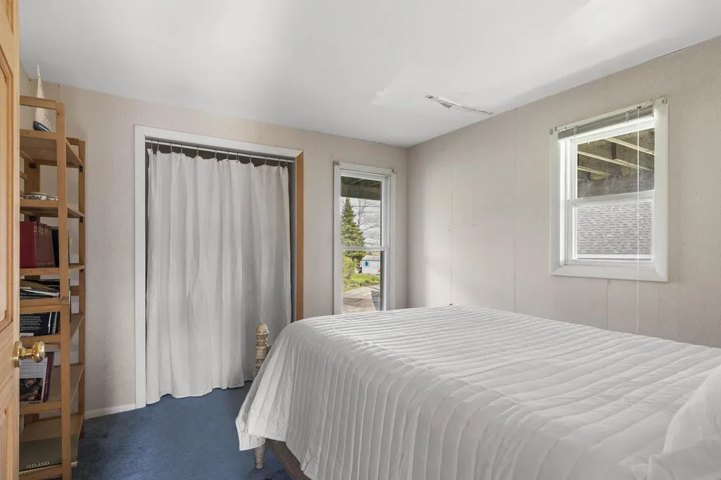 197 Ash Point Road Harpswell ME 04079