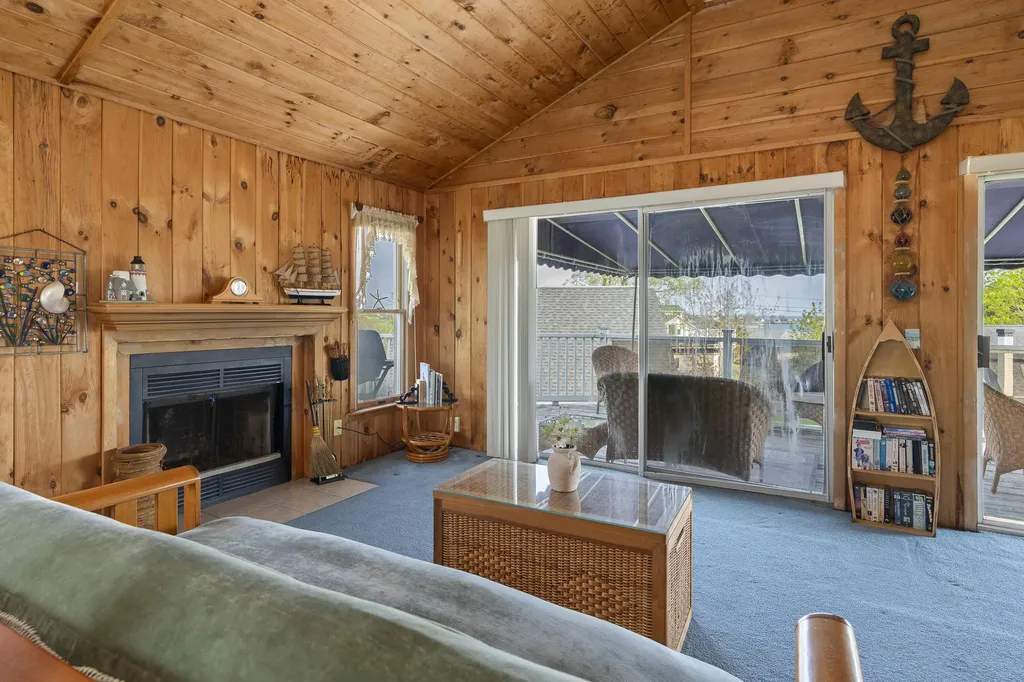 197 Ash Point Road Harpswell ME 04079