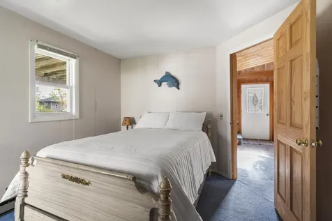 197 Ash Point Road Harpswell ME 04079