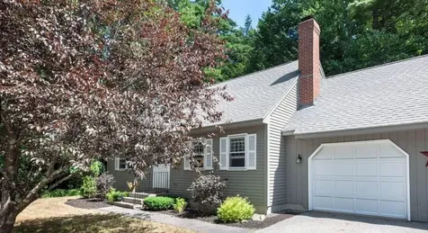 165 Flintlock Village Road Wells ME 04090