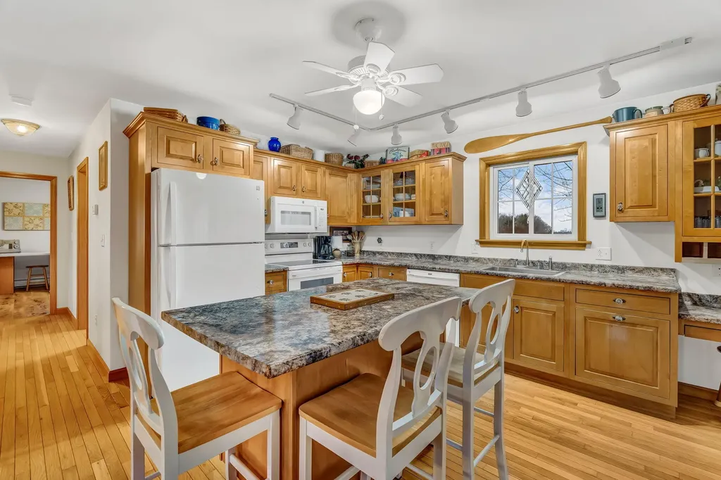 855 Lebanon Road Winterport ME 04496