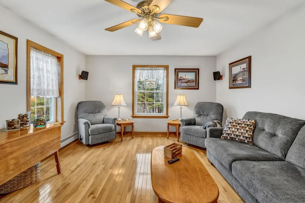 855 Lebanon Road Winterport ME 04496