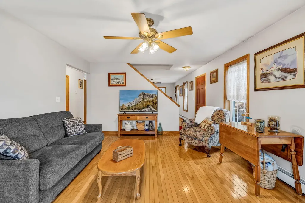 855 Lebanon Road Winterport ME 04496