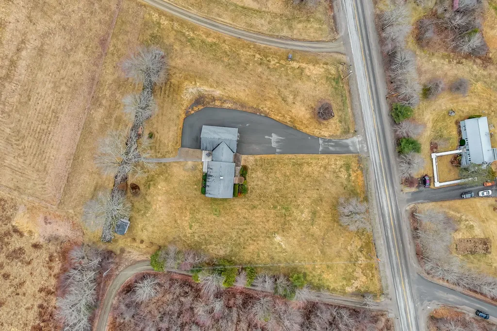 855 Lebanon Road Winterport ME 04496