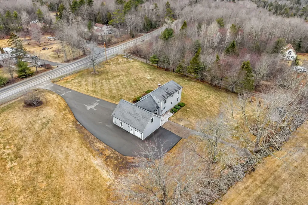855 Lebanon Road Winterport ME 04496