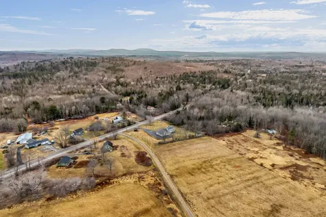 855 Lebanon Road Winterport ME 04496