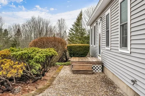 855 Lebanon Road Winterport ME 04496