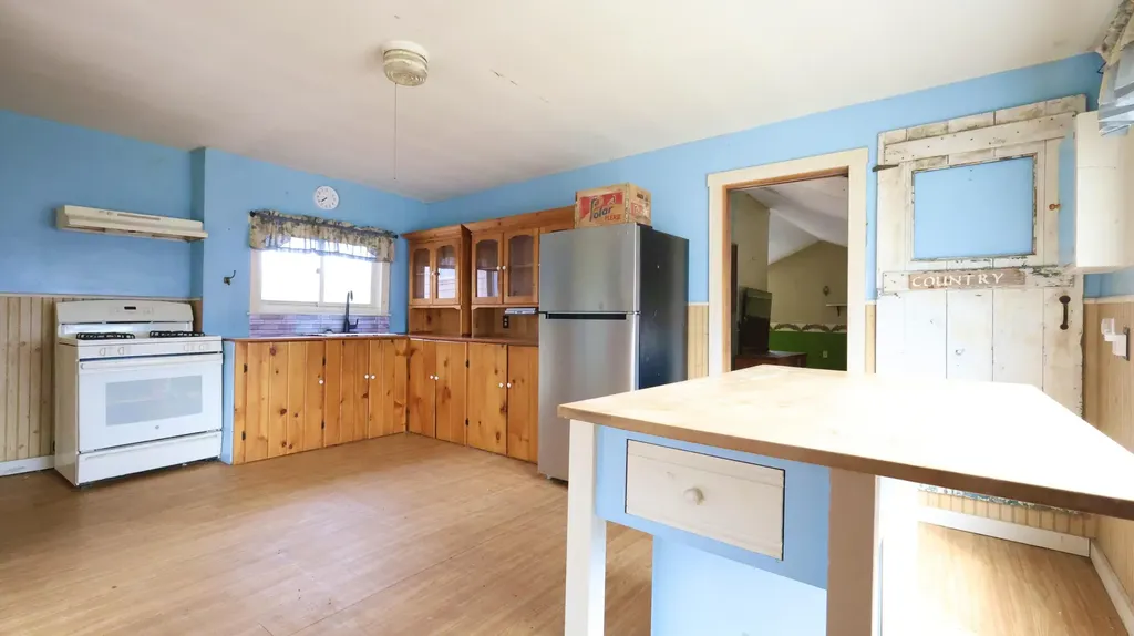 45 Harmony Road Wellington ME 04942