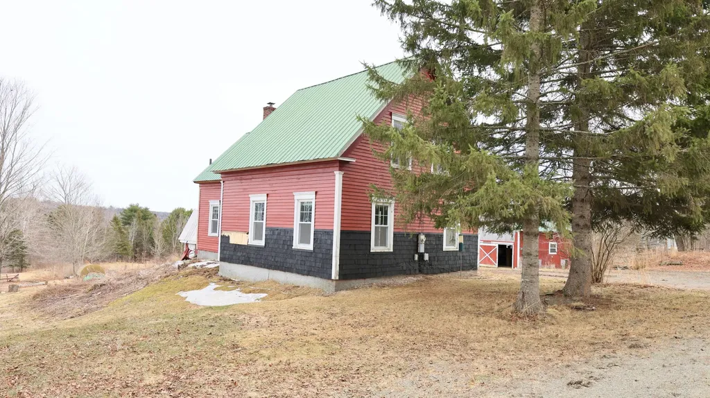 45 Harmony Road Wellington ME 04942