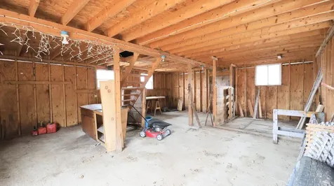 45 Harmony Road Wellington ME 04942
