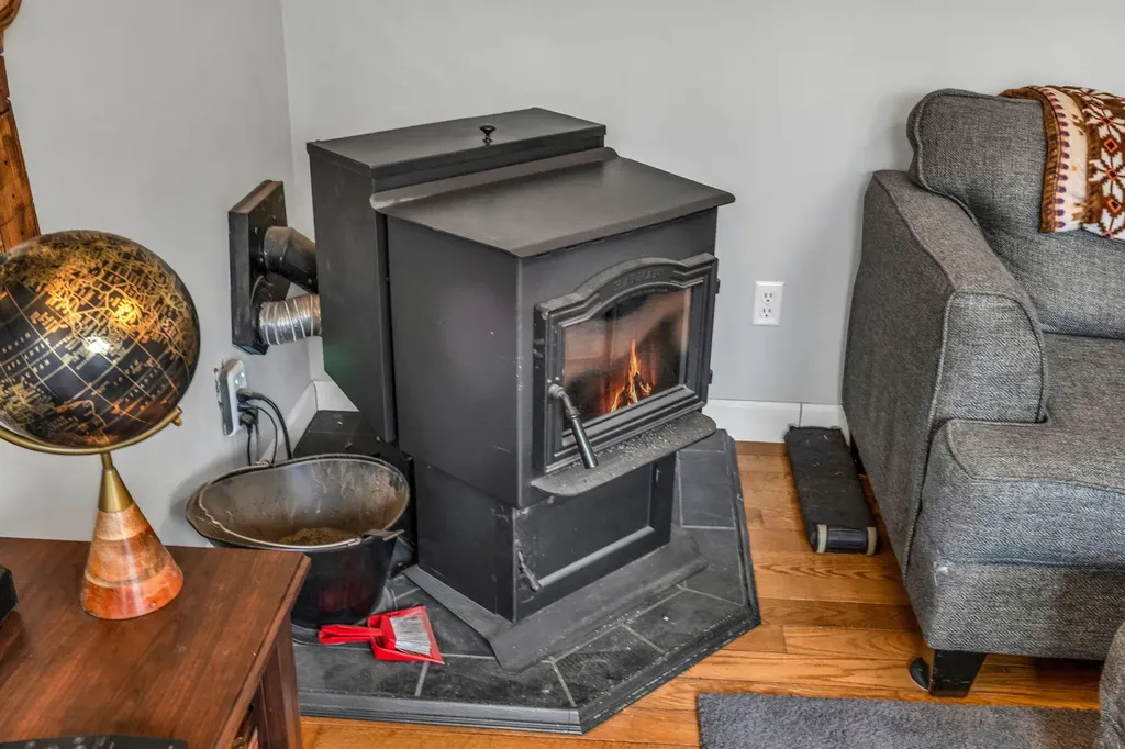 58 Louise Avenue Waterville ME 04901