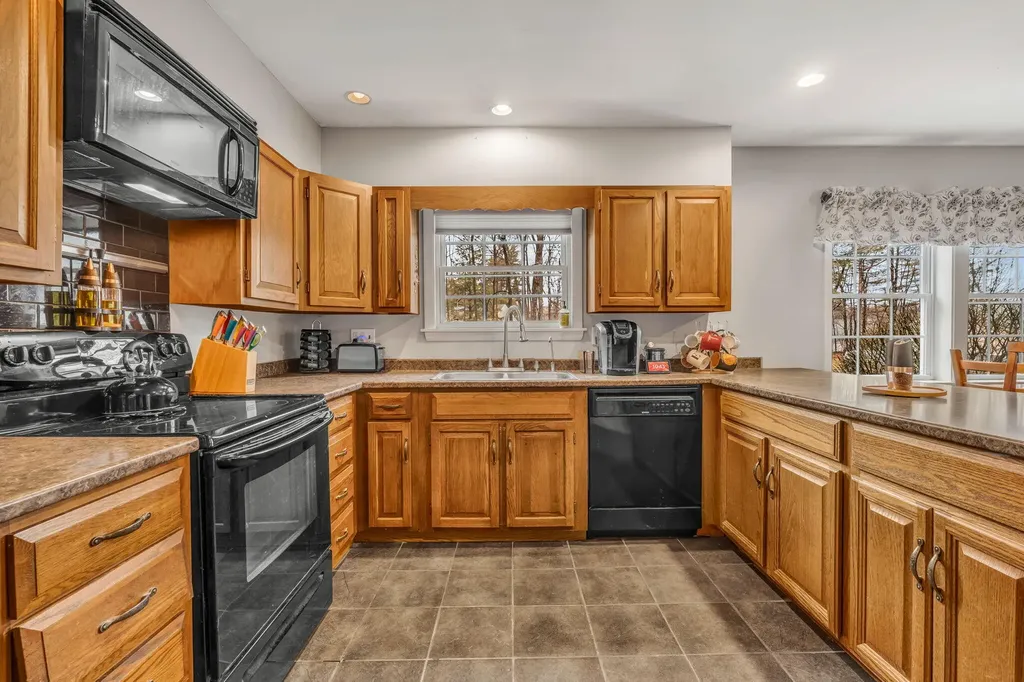 58 Louise Avenue Waterville ME 04901