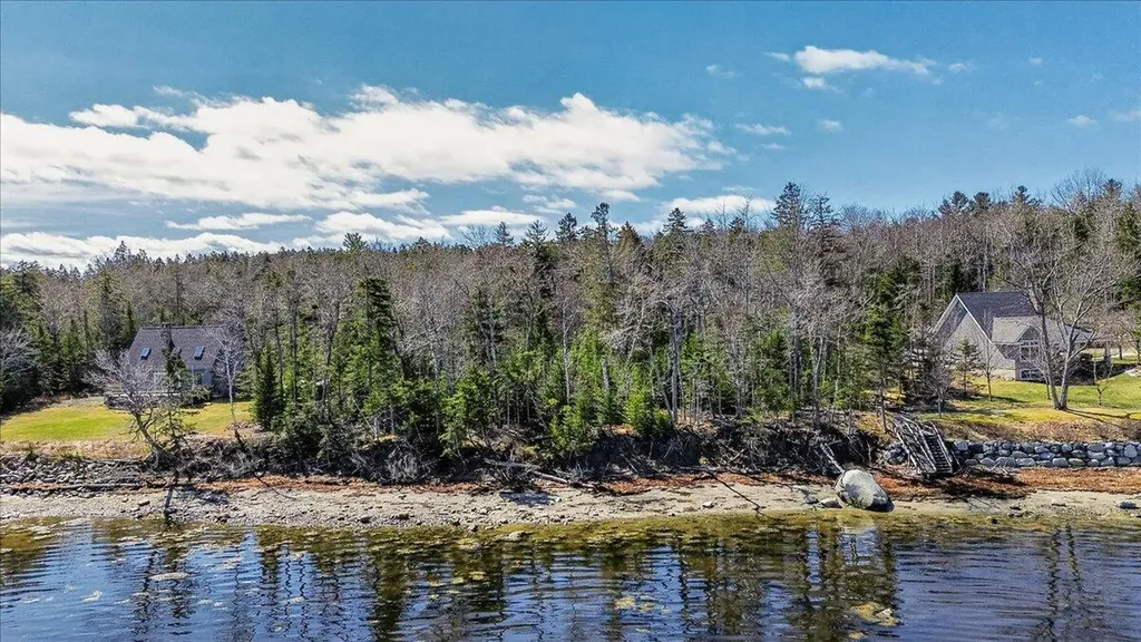 M16 L8 Wilson Point Road Castine ME 04421