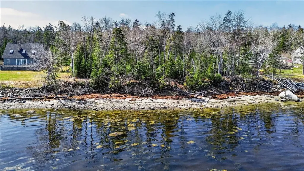 M16 L8 Wilson Point Road Castine ME 04421