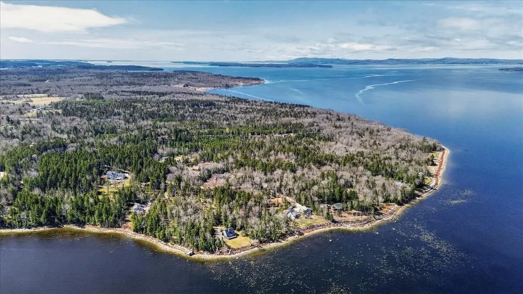 M16 L8 Wilson Point Road Castine ME 04421