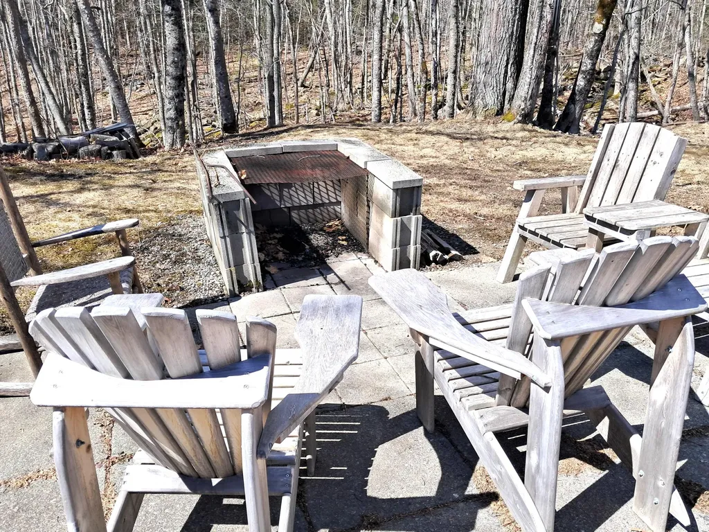 22 Mountainview Drive Winterport ME 04496