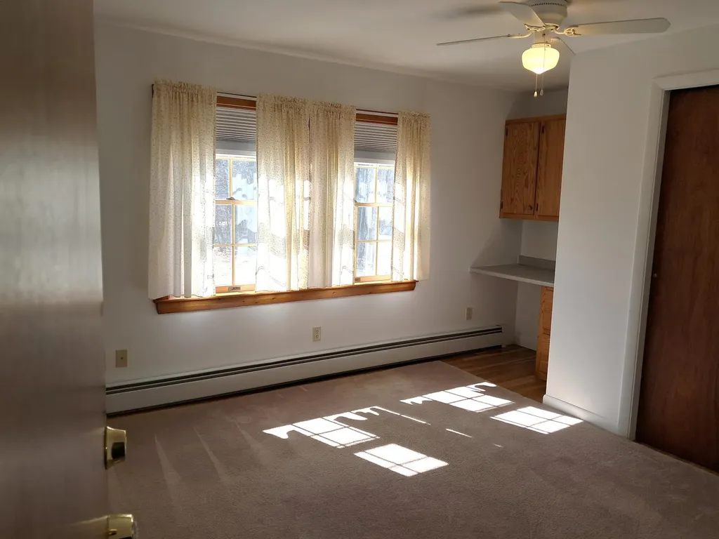 22 Mountainview Drive Winterport ME 04496