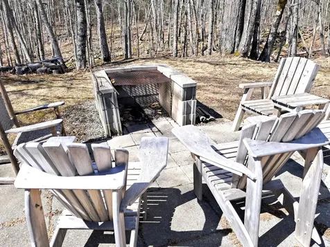 22 Mountainview Drive Winterport ME 04496