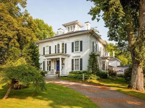 121 E Main Street Searsport ME 04974