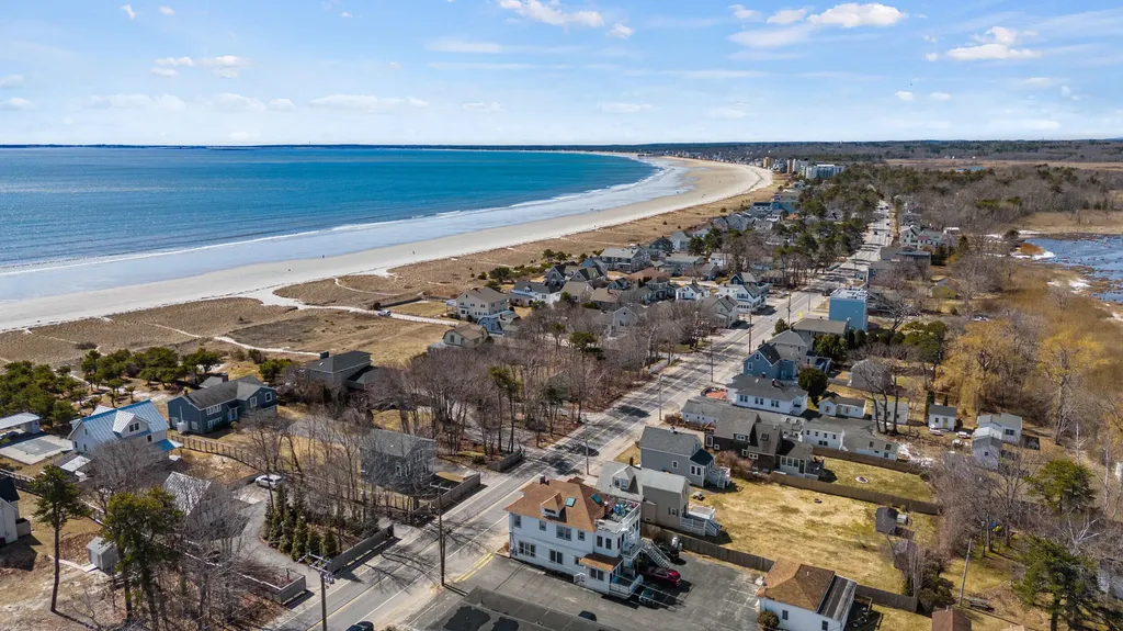 9 E Grand Avenue Scarborough ME 04074