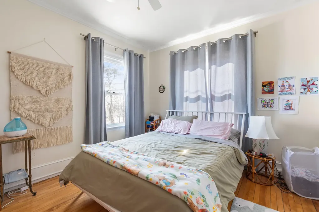 9 E Grand Avenue Scarborough ME 04074
