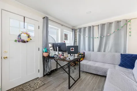 9 E Grand Avenue Scarborough ME 04074