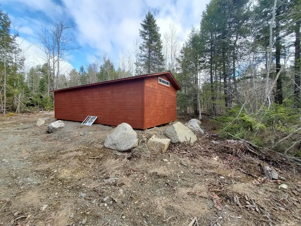 0 Pioneer Path Aurora ME 04408