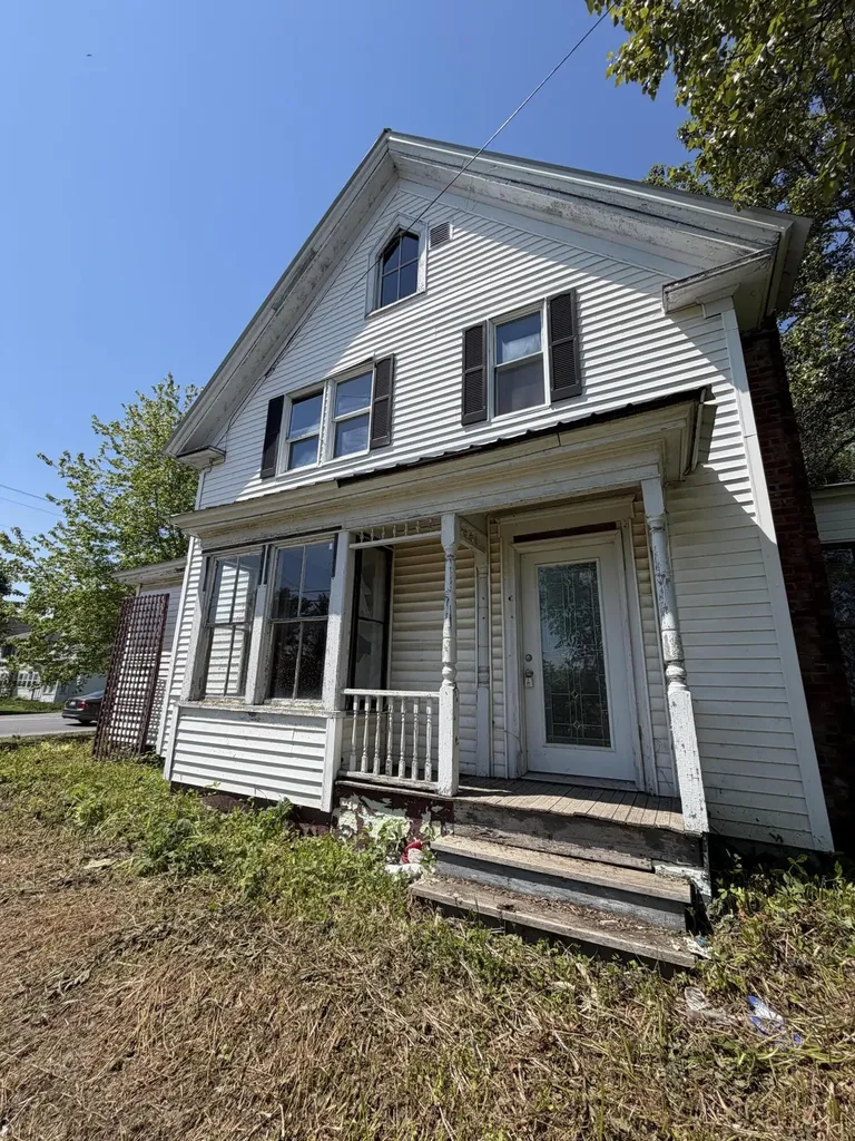 43 Washburn Street Caribou ME 04736