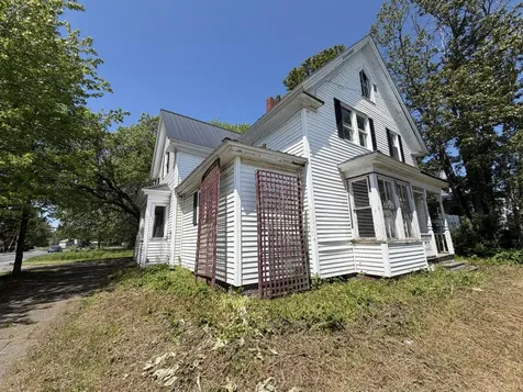 43 Washburn Street Caribou ME 04736
