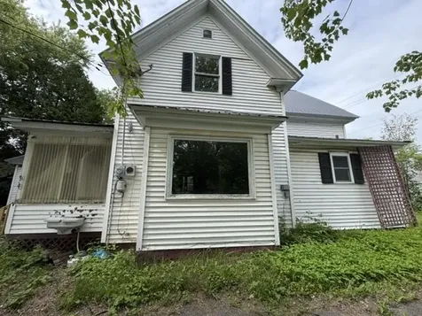 43 Washburn Street Caribou ME 04736
