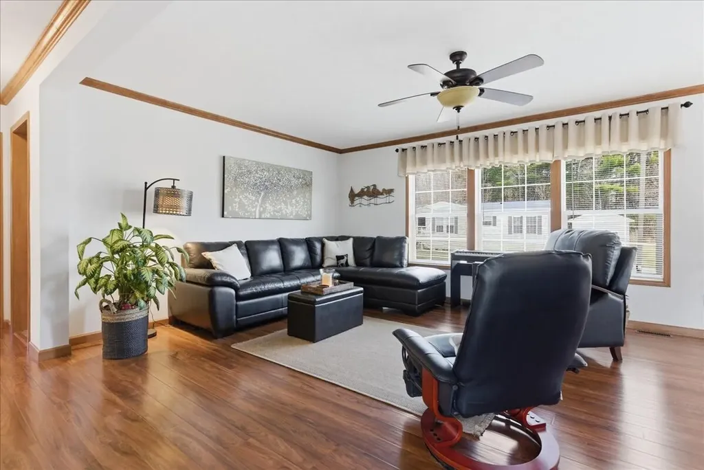10 Houle Street Sabattus ME 04280