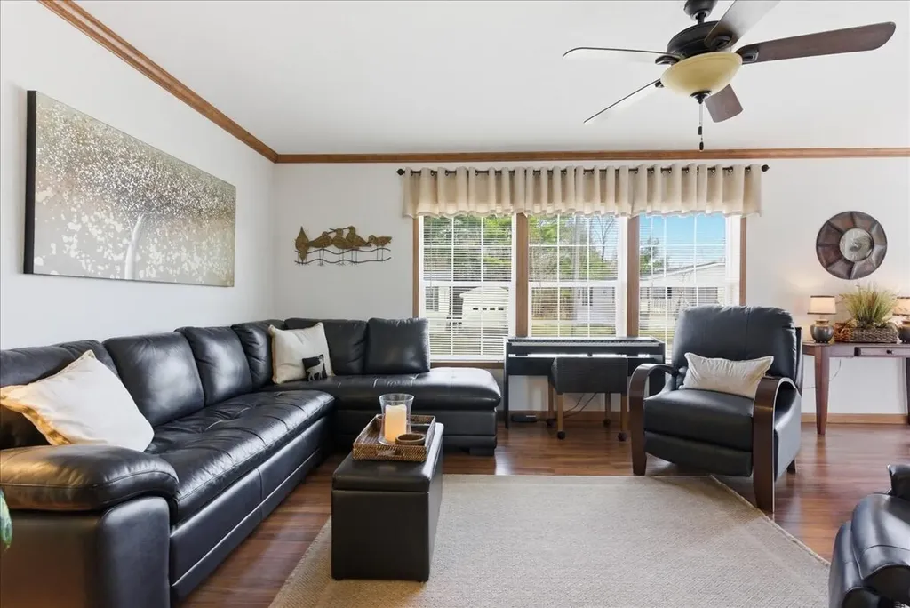 10 Houle Street Sabattus ME 04280