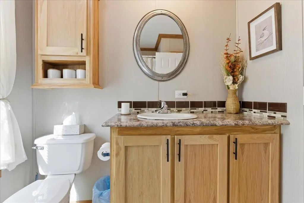 10 Houle Street Sabattus ME 04280