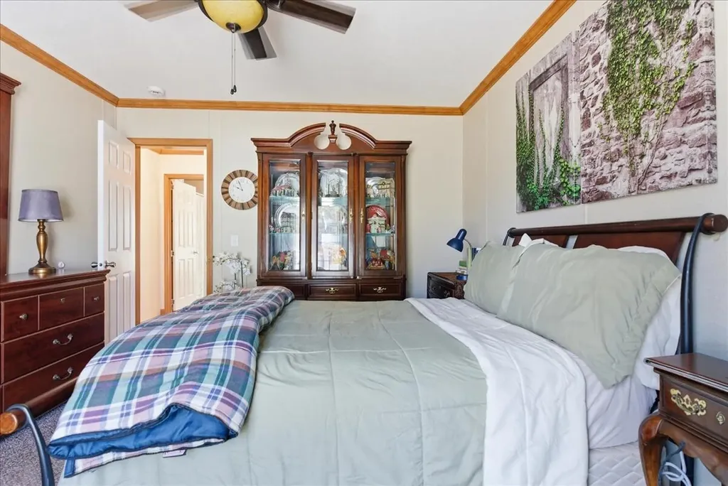10 Houle Street Sabattus ME 04280