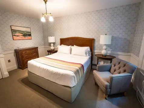 121 E Main Street Searsport ME 04974