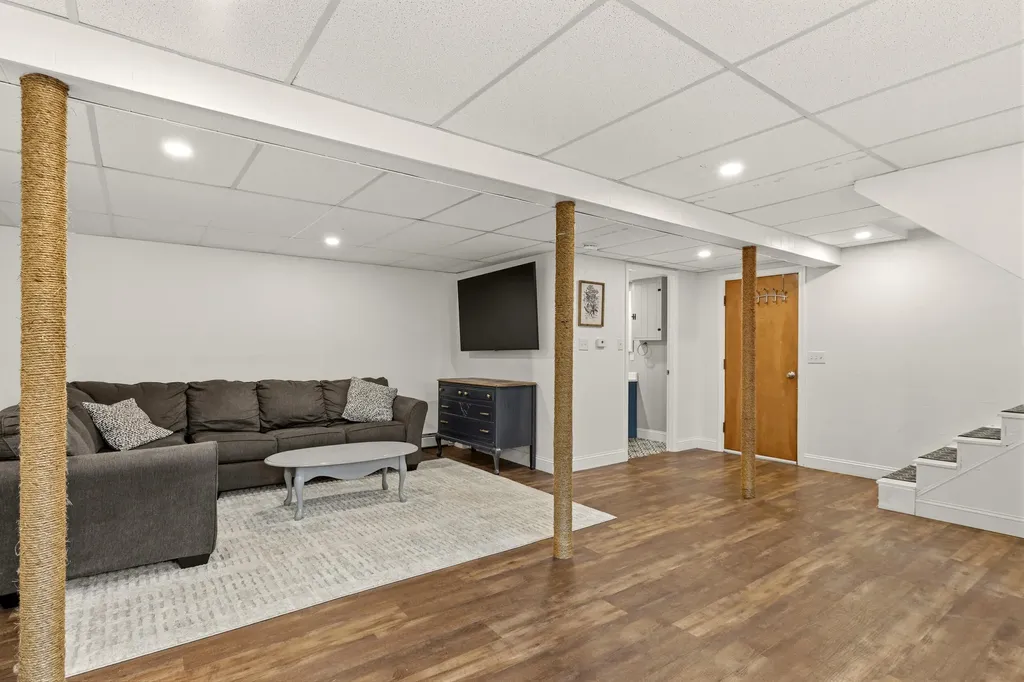 71 Candlewyck Terrace Portland ME 04102