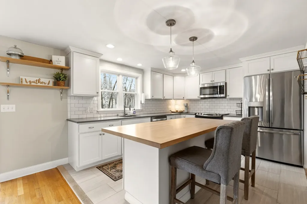 71 Candlewyck Terrace Portland ME 04102