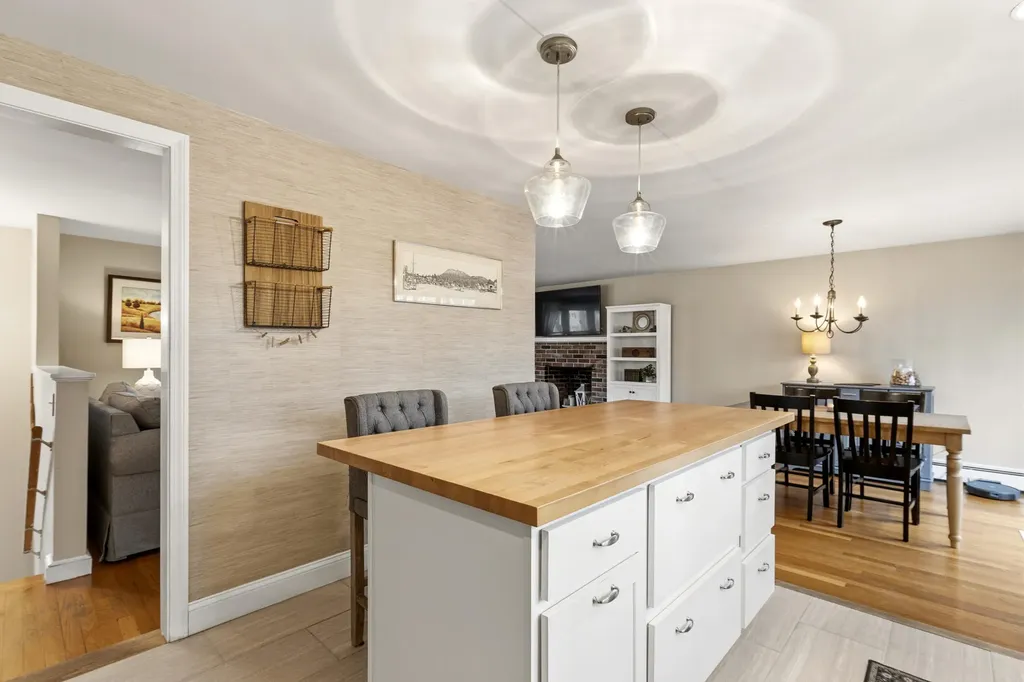 71 Candlewyck Terrace Portland ME 04102