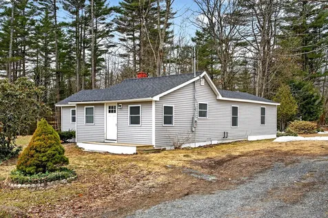 548 North Road Mount Vernon ME 04352