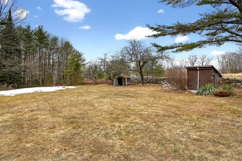 548 North Road Mount Vernon ME 04352