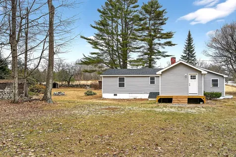 548 North Road Mount Vernon ME 04352