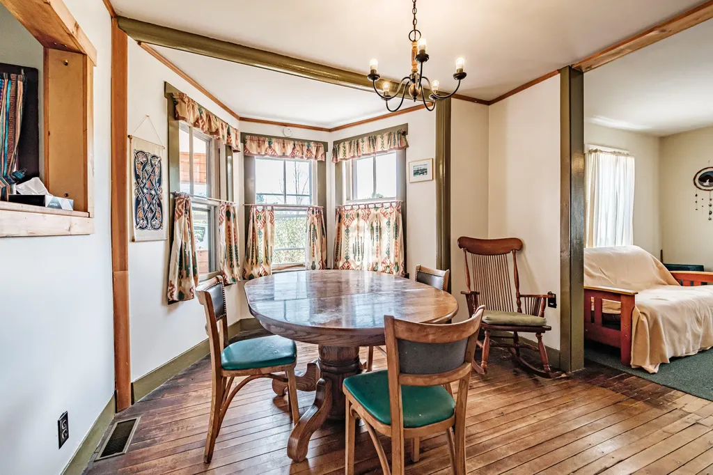1513 Bear River Road Newry ME 04261