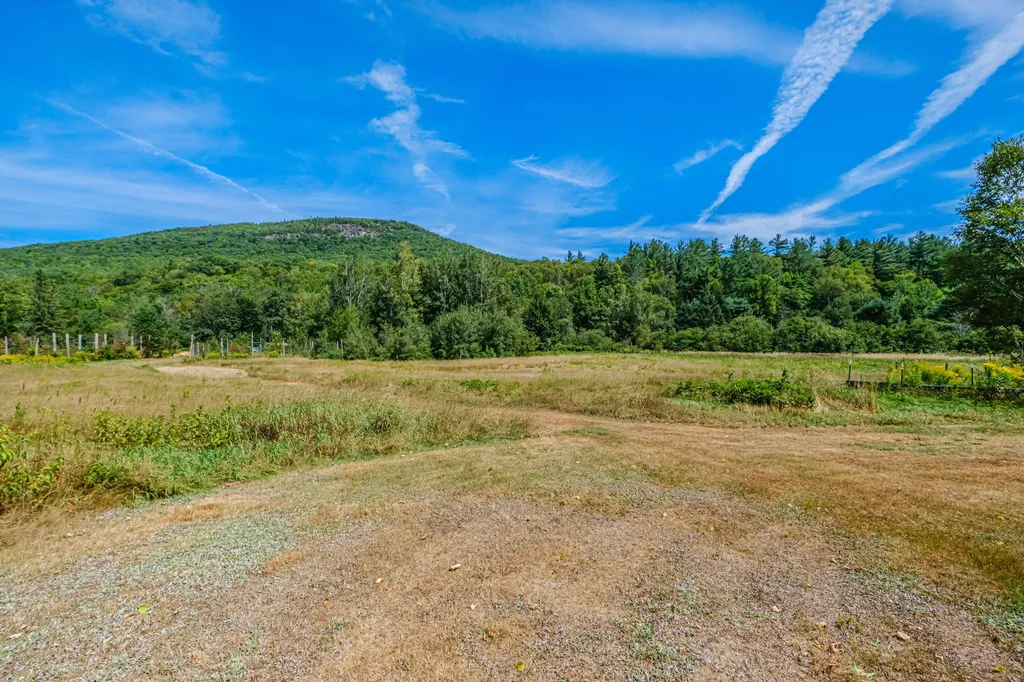 1513 Bear River Road Newry ME 04261