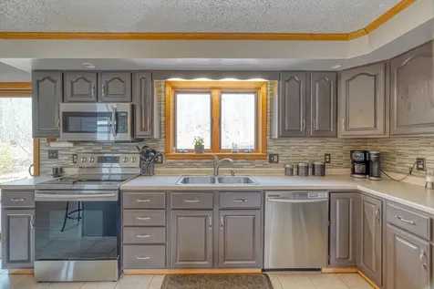 214 Windsor Road Chelsea ME 04330