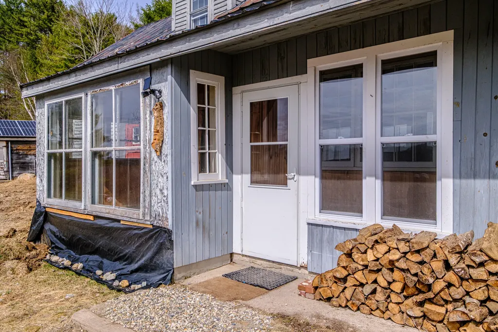 1006 Vernon Street Albany Twp ME 04281
