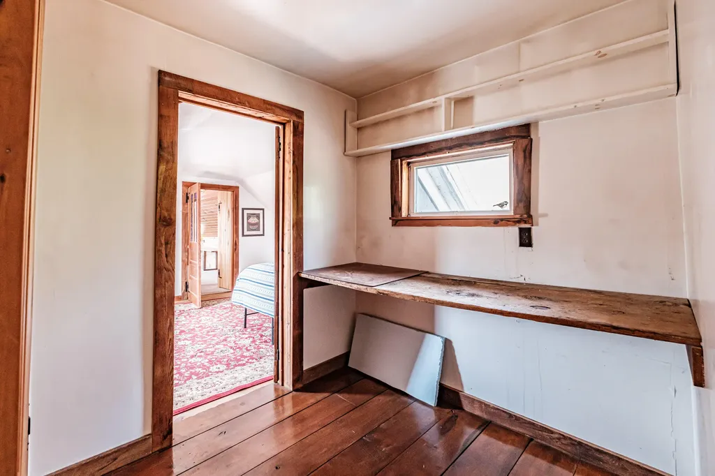 1006 Vernon Street Albany Twp ME 04281