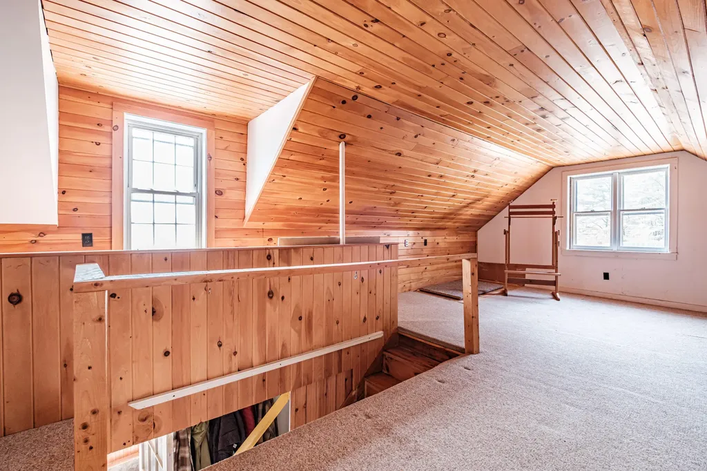 1006 Vernon Street Albany Twp ME 04281