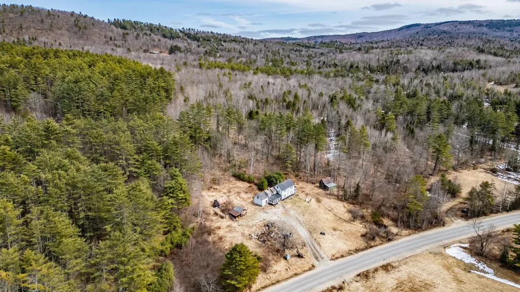 1006 Vernon Street Albany Twp ME 04281